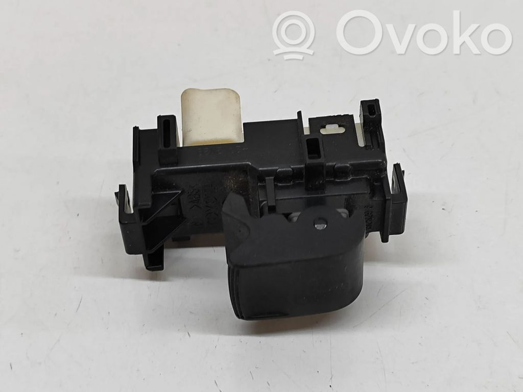 Comutator comandă geamuri electrice   848100D030