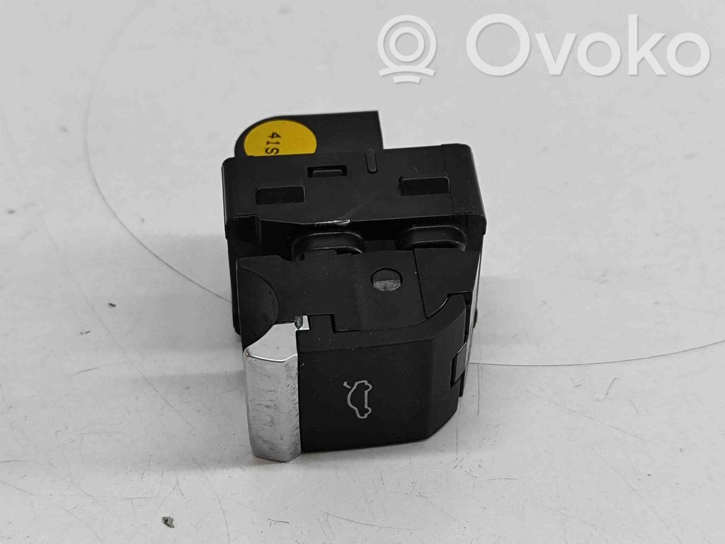 Botón interruptor de maletero abierto   4M0959831A