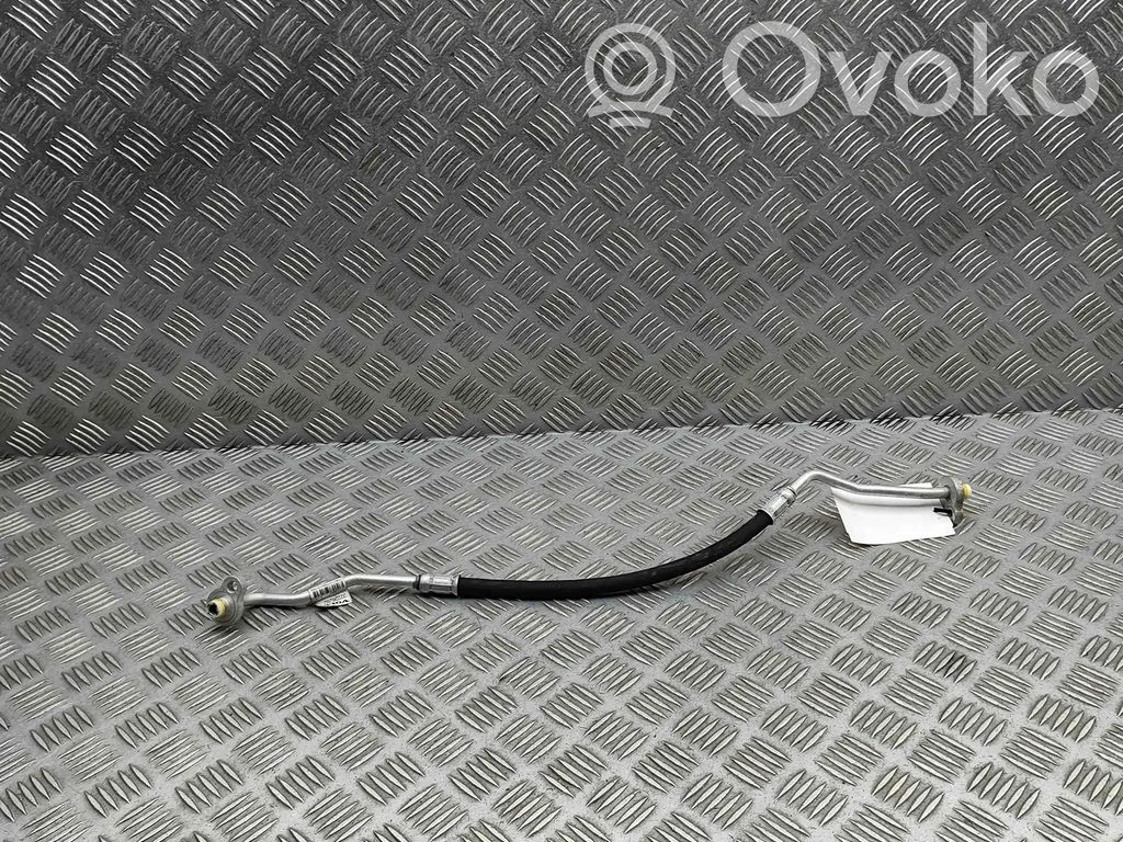 Volvo XC60 Tubo flessibile aria condizionata (A/C) 