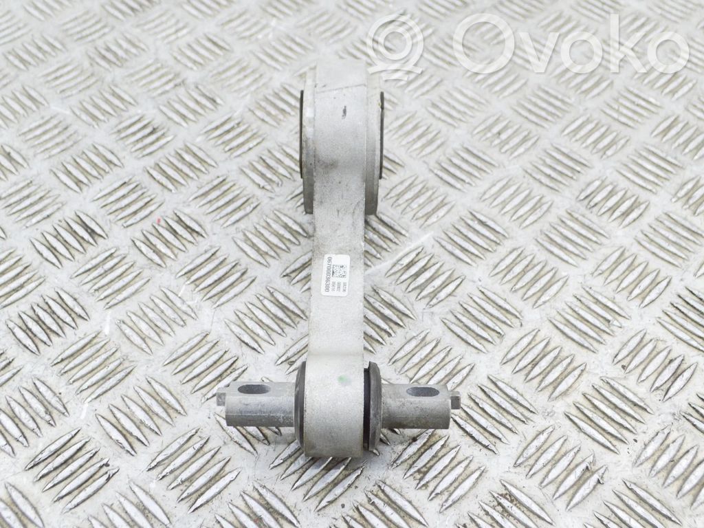 Maserati Ghibli Engine mount bracket 