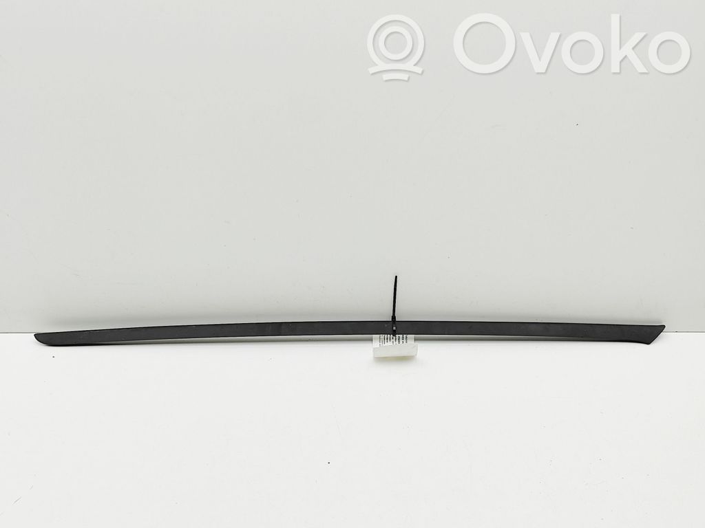 Audi Q4 e-tron Windshield trim 