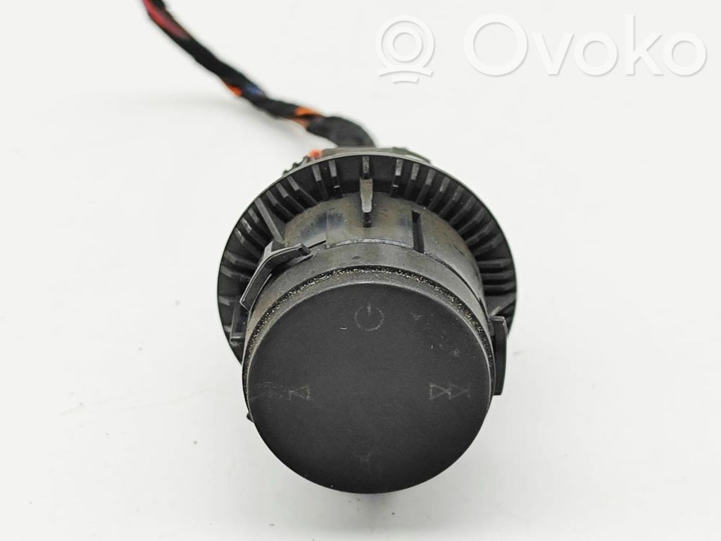 Audi Q4 e-tron Mando de control del sonido 