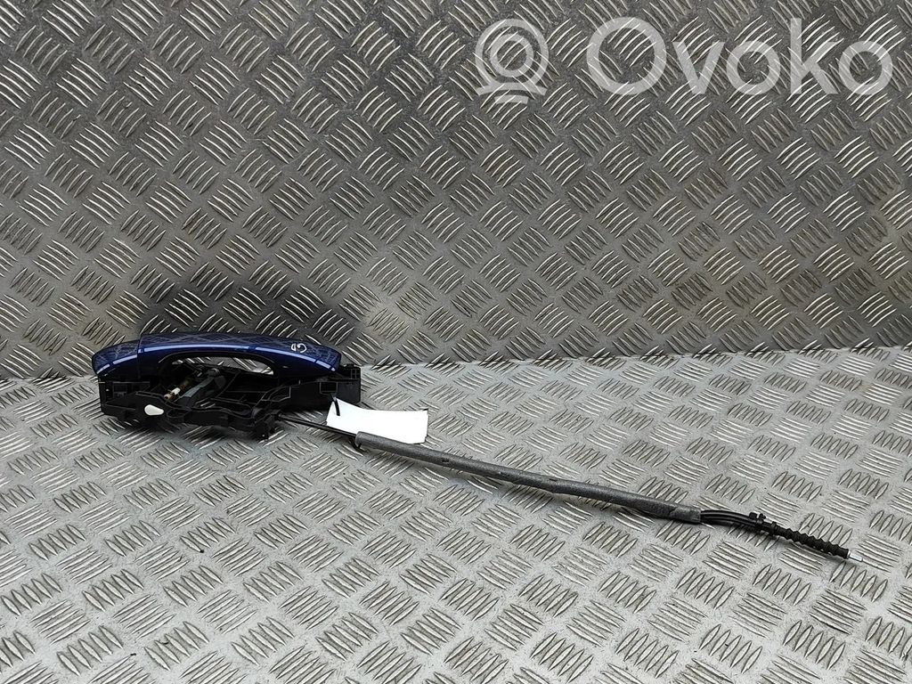 Volkswagen PASSAT B8 Manecilla externa puerta trasera 