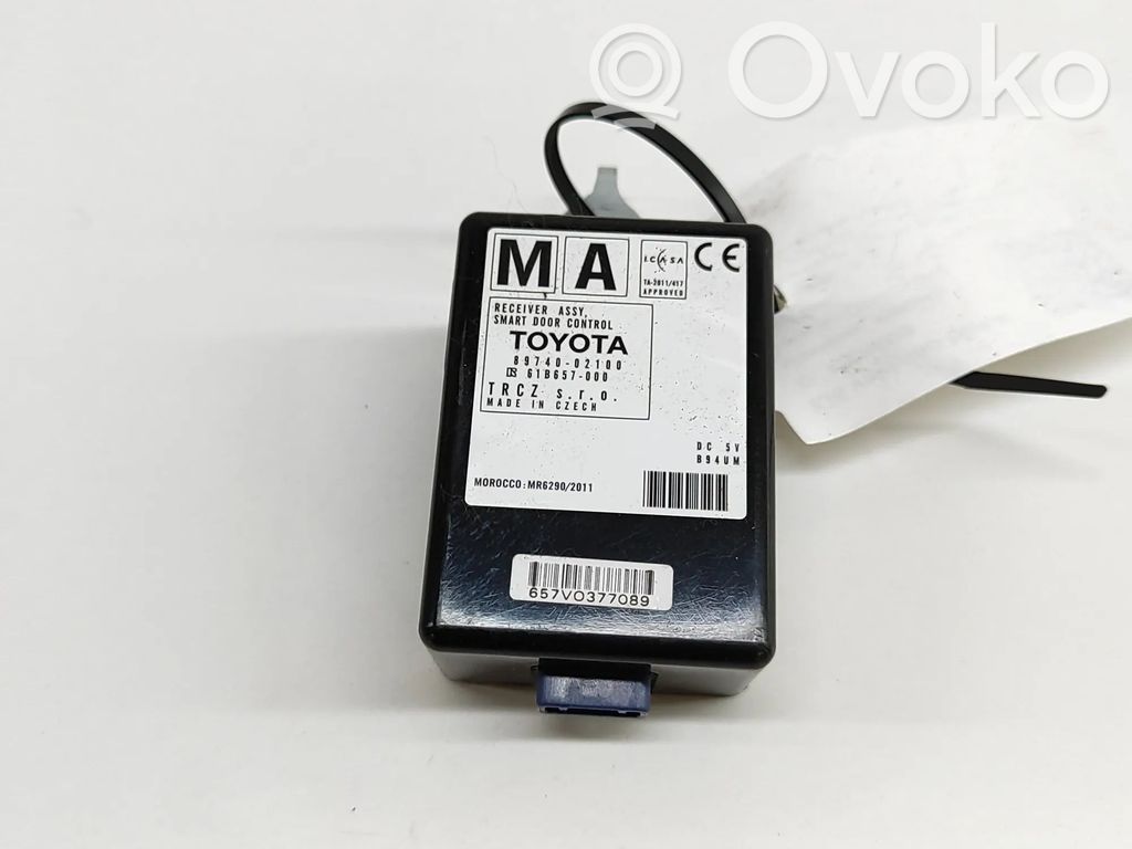 Toyota Auris E180 Unité de commande / module de verrouillage centralisé porte 