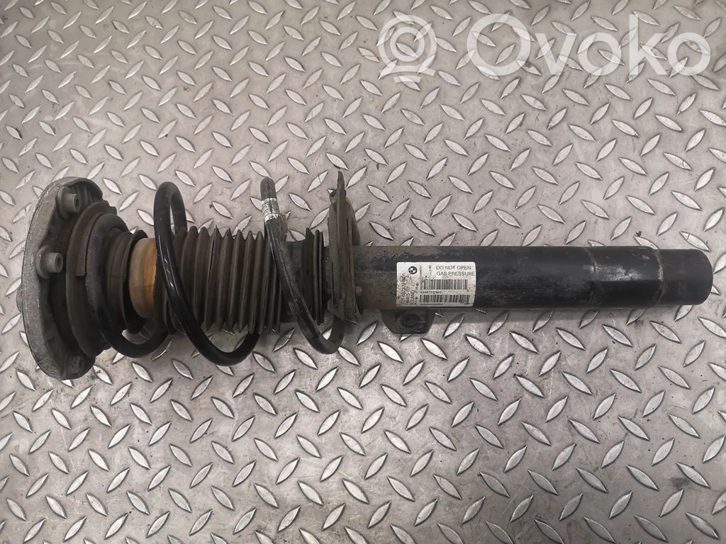 BMW 3 GT F34 Priekšpusē amortizators 