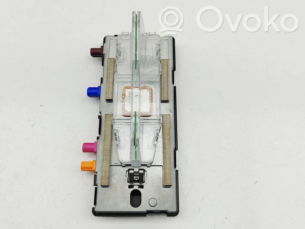 GPS-pystyantenni   31438104,40398036