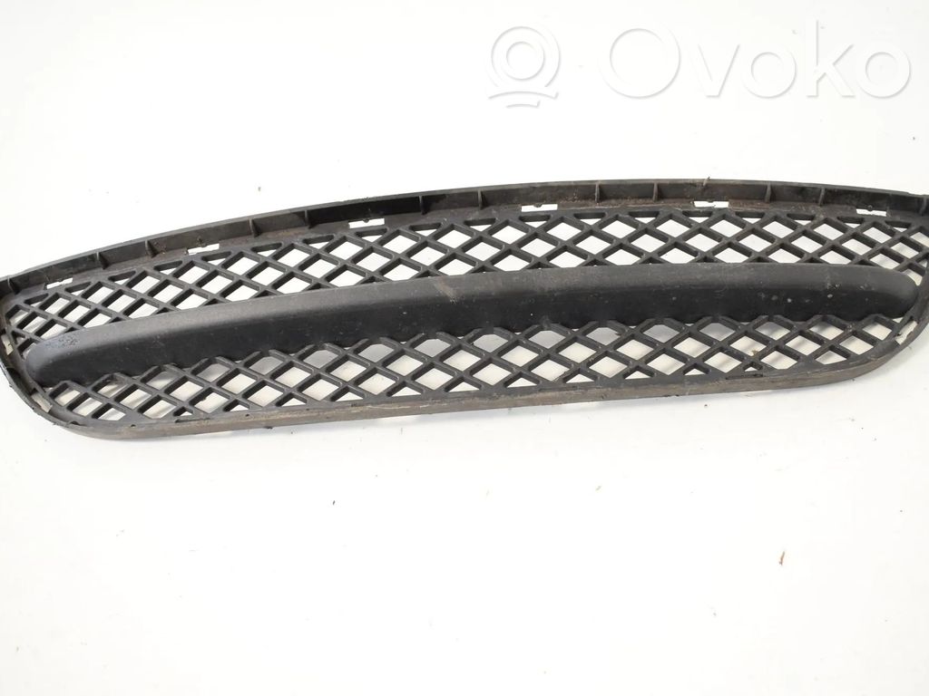 Grille de calandre avant   7154556
