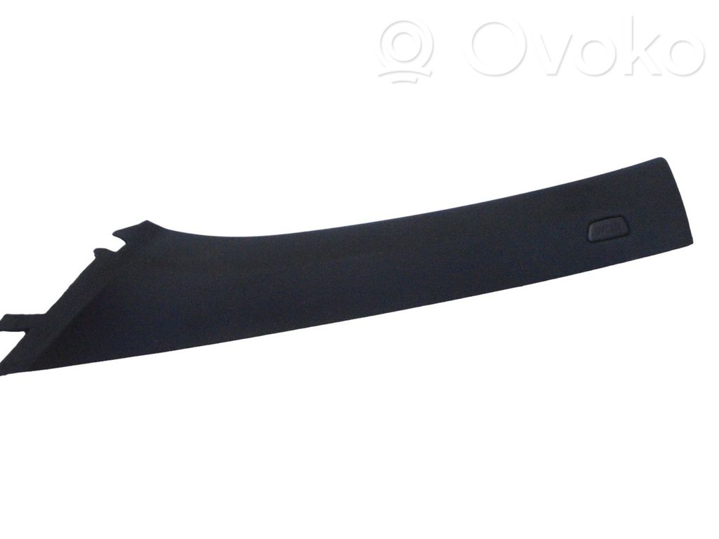 BMW 1 F40 Pilar (A) 