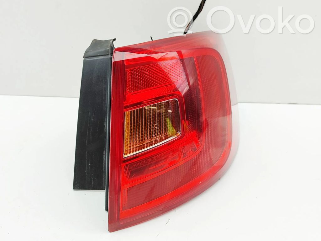 Volkswagen Jetta VI Takavalot 