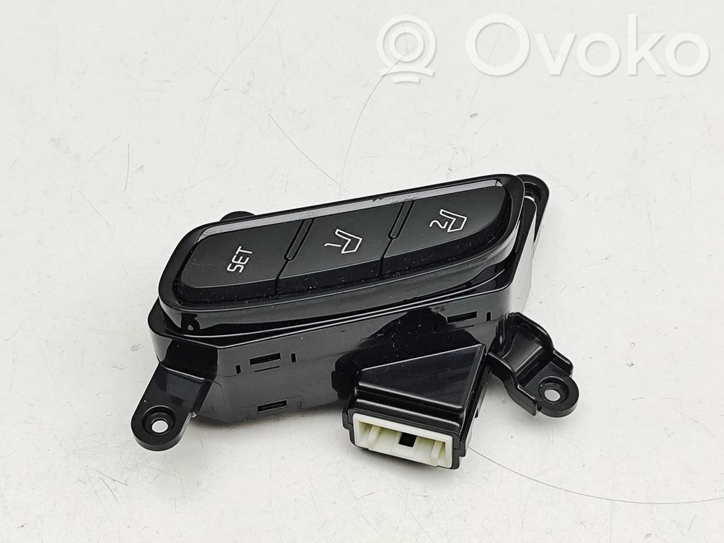 KIA Optima Istuimen säädön kytkin 