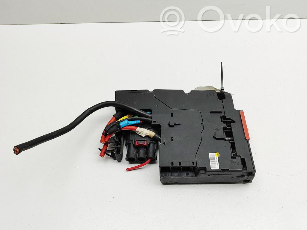 Mercedes-Benz C W204 Module de fusibles 