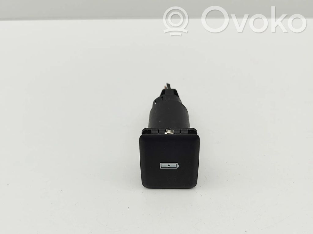 Land Rover Discovery 5 USB-pistokeliitin 