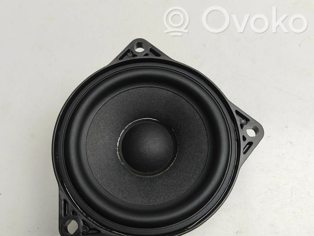 Altavoz de la puerta trasera   107974200D