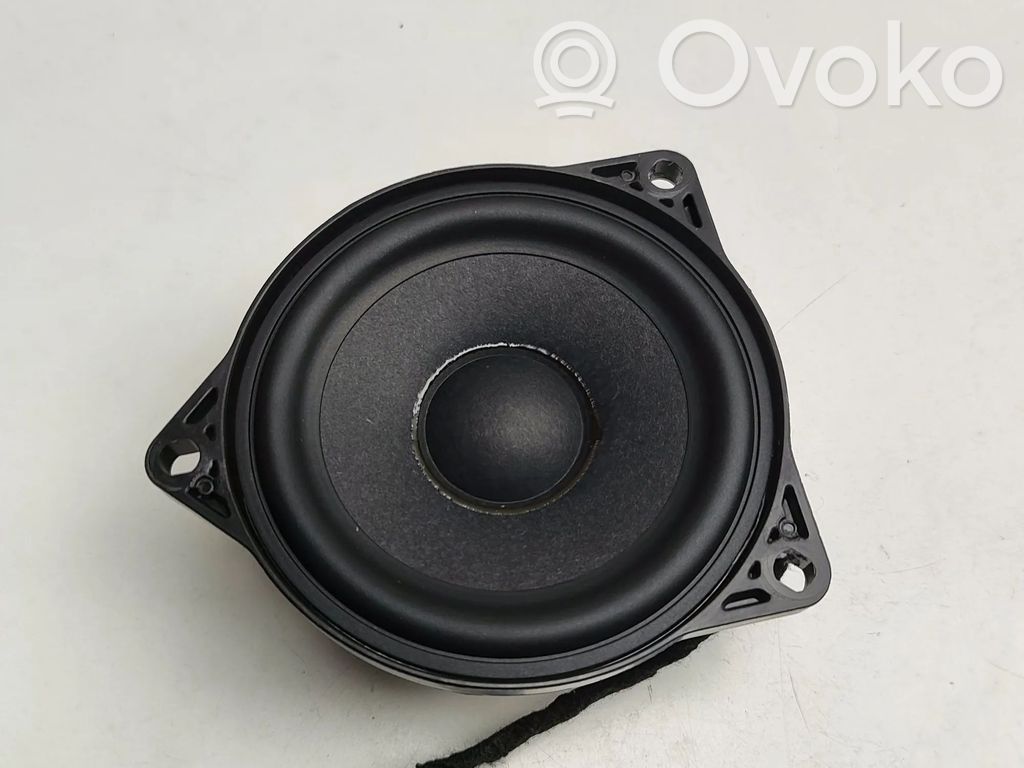 Tesla Model Y Juniper Altavoz de la puerta delantera 