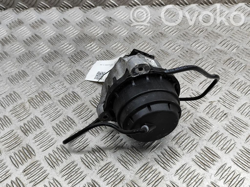 BMW X5 G05 Engine mount bracket 
