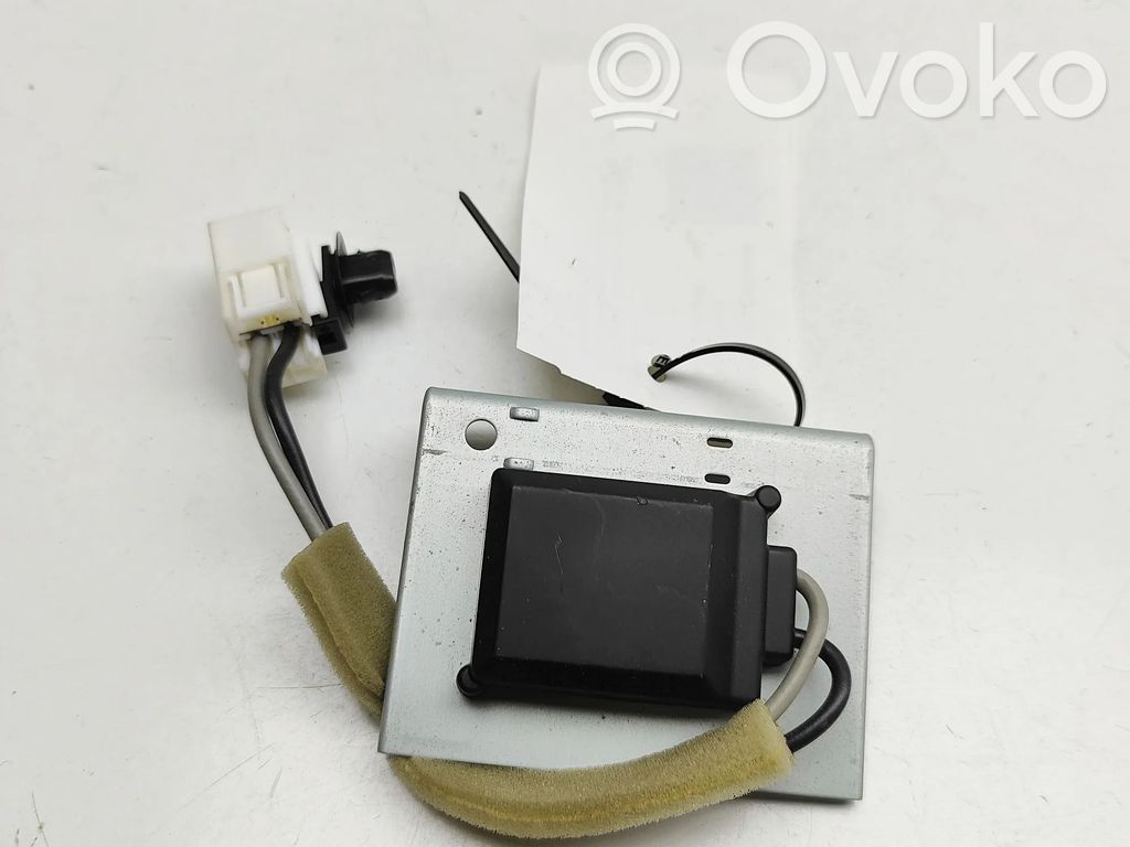 Subaru Forester SK Antenne GPS 