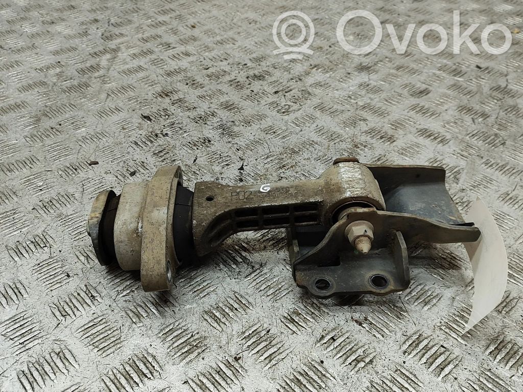 Engine mount bracket   21950A5000