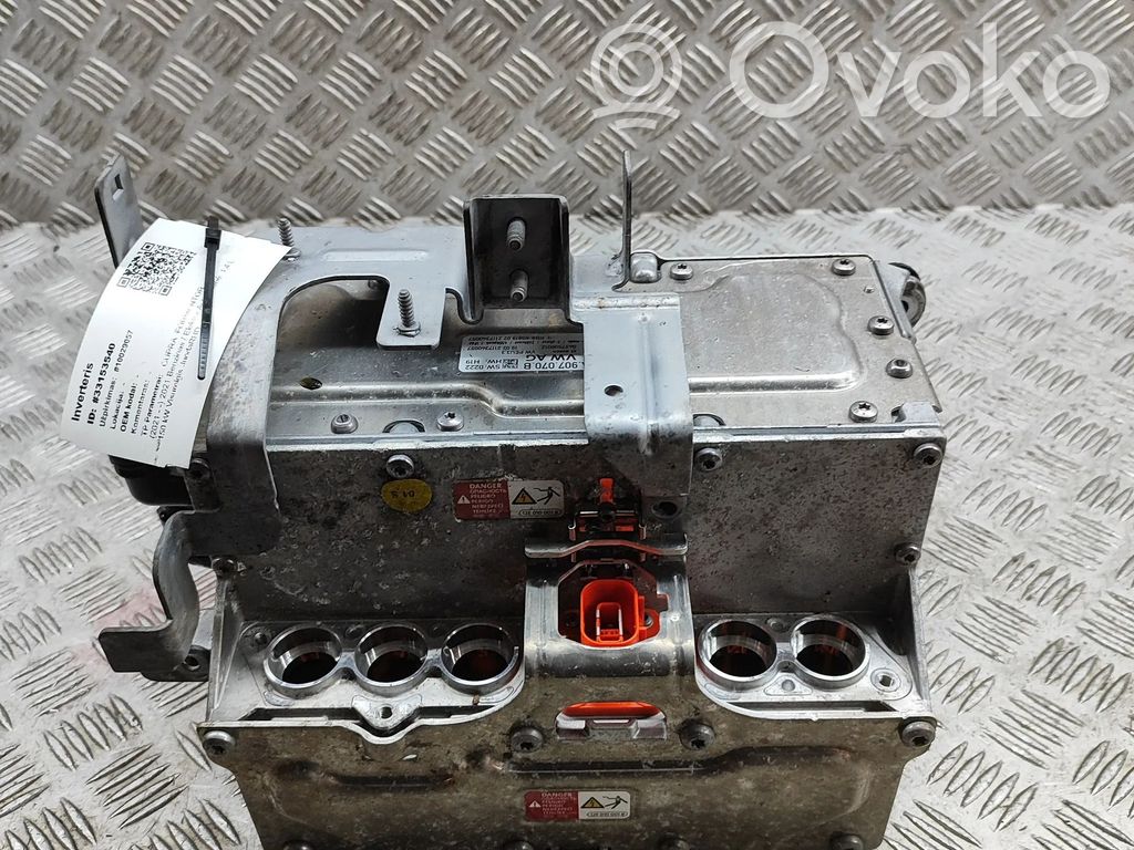 Inversor/convertidor de voltaje   5WA907070B,043750801Z