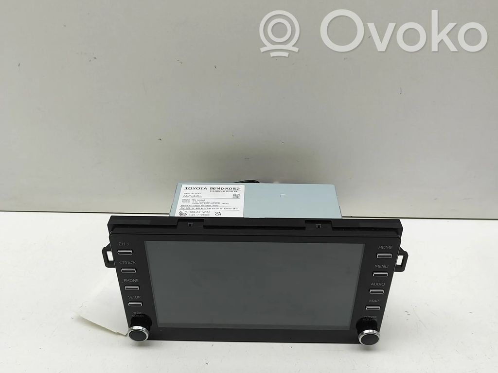 Toyota Yaris Cross Panel / Radioodtwarzacz CD/DVD/GPS 