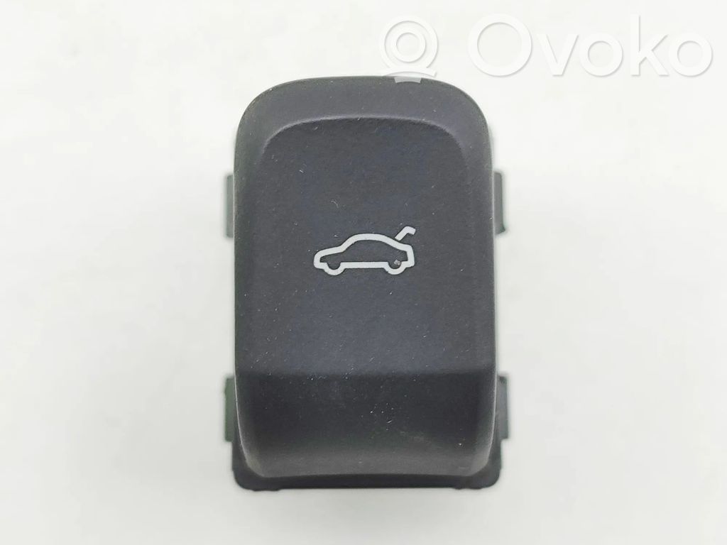 Audi A3 S3 8V Tailgate/boot open switch button 