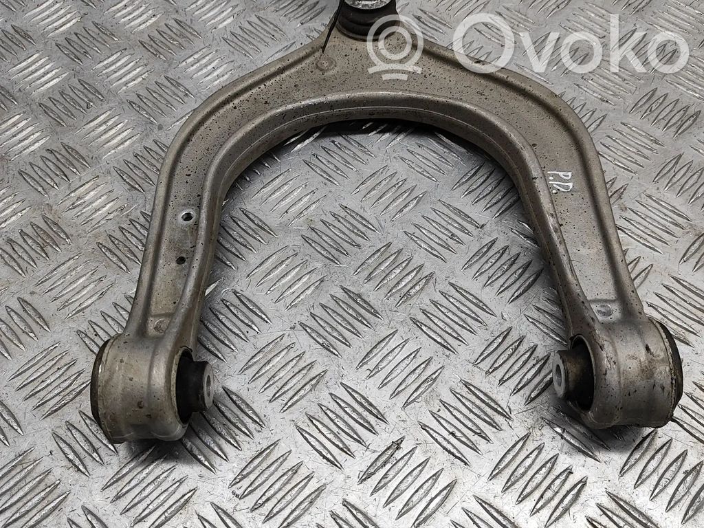 BMW X5 G05 Svirtis U formos 