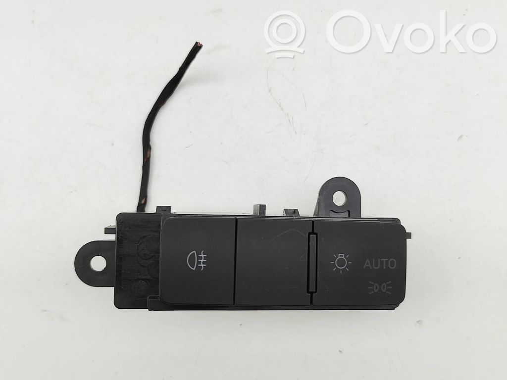 Skoda Enyaq iV Light switch 
