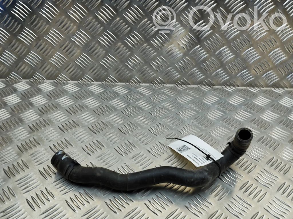 Porsche Taycan 9J1 Conductă/furtun lichid de răcire motor 