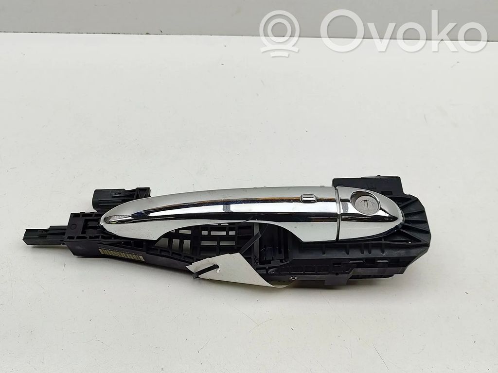 Maserati Levante Manecilla externa puerta delantera 