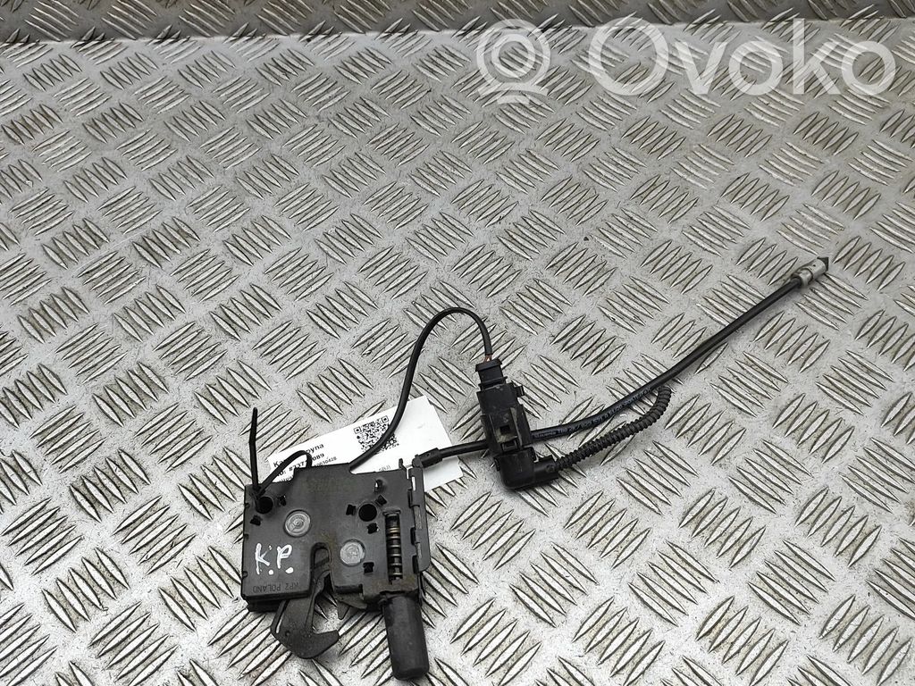 Volkswagen Caddy Încuietoare capotă 