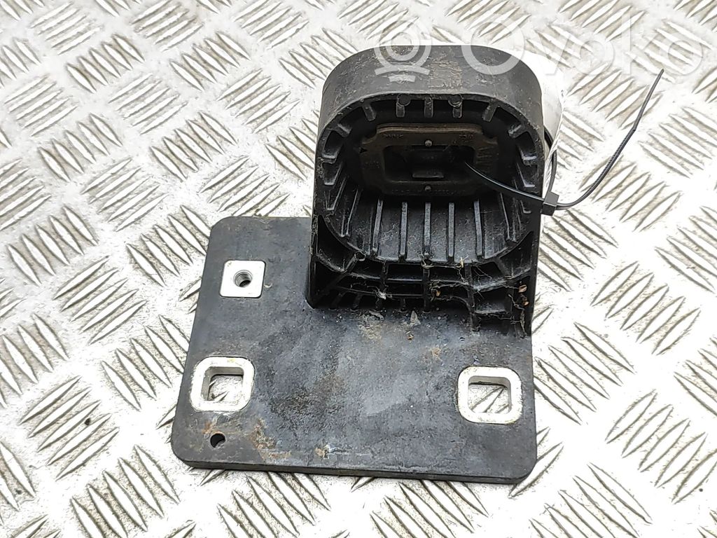 Audi Q4 e-tron Soporte para el marco panal de radiador 