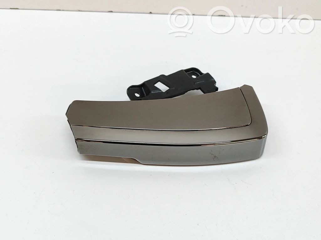 Land Rover Range Rover Sport L461 Ramka schowka deski rozdzielczej 
