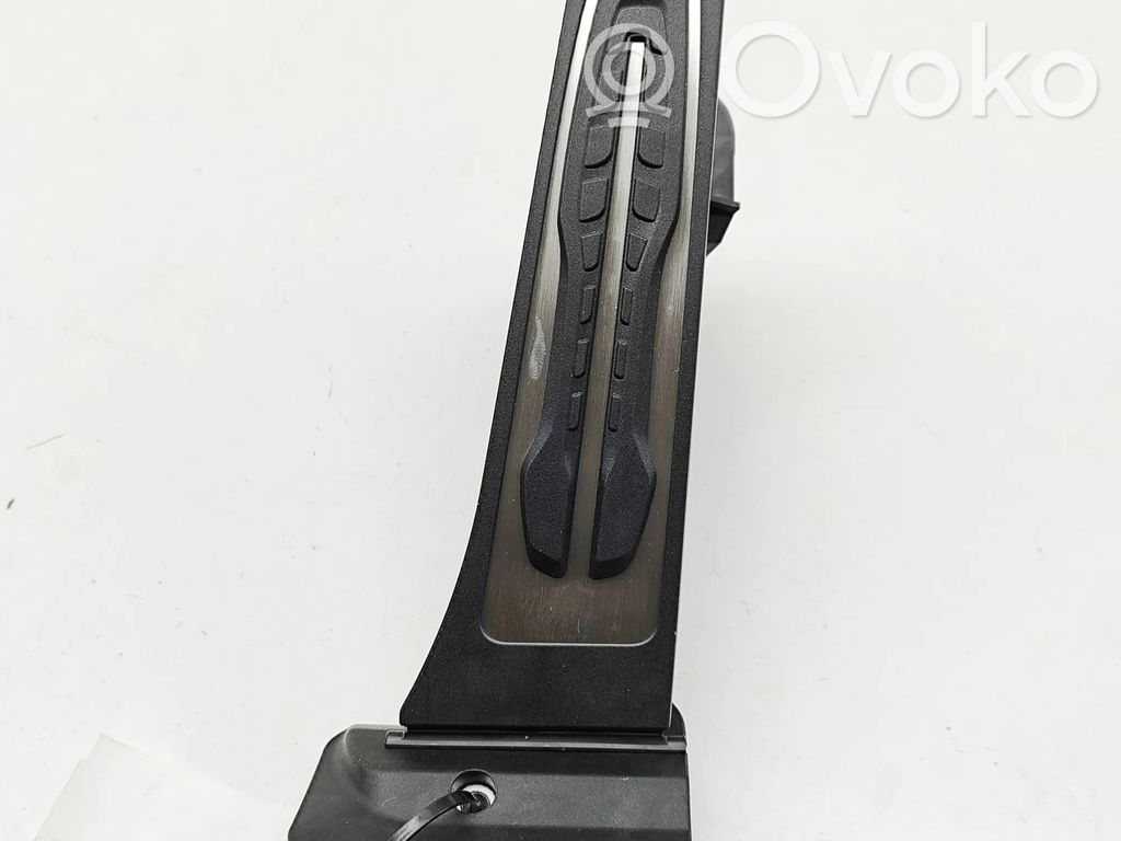 Gaspedal   6889820,6PV014350