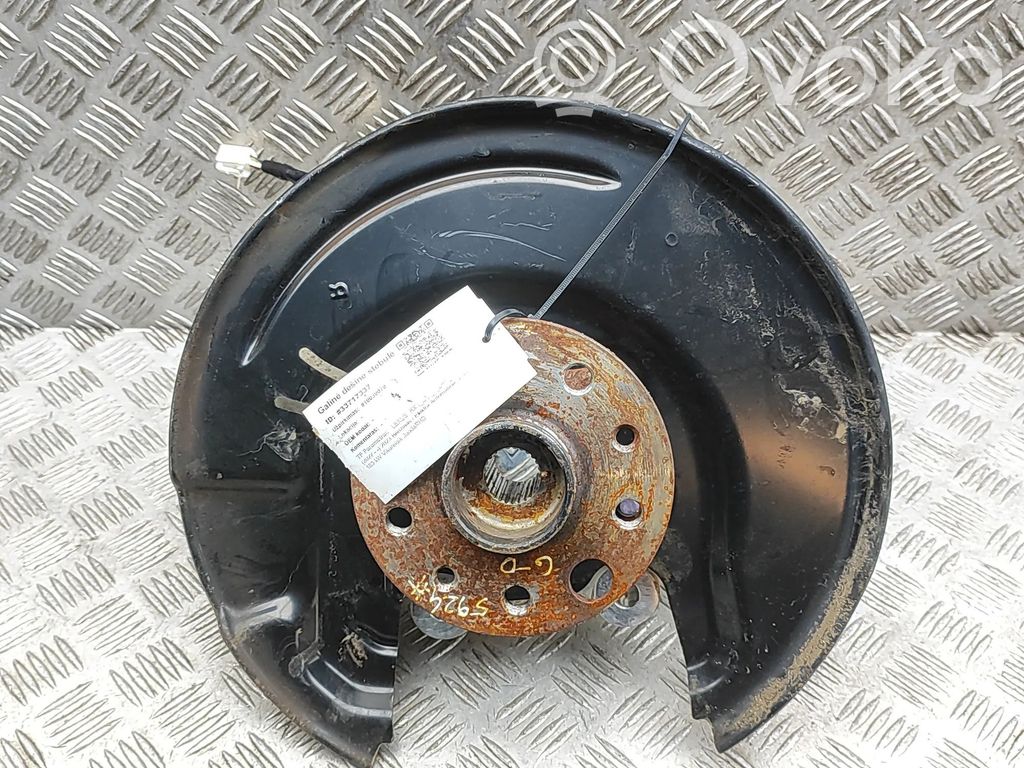 Lexus RX V Cubo de rueda trasera 