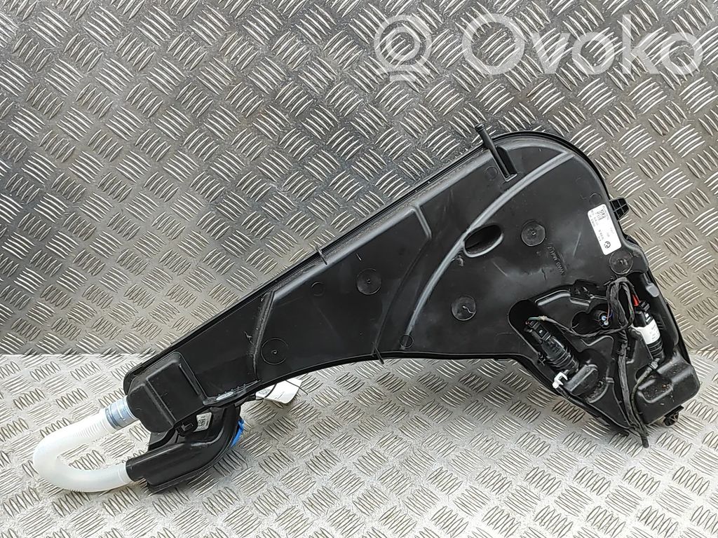 BMW XM Wischwasserbehälter 