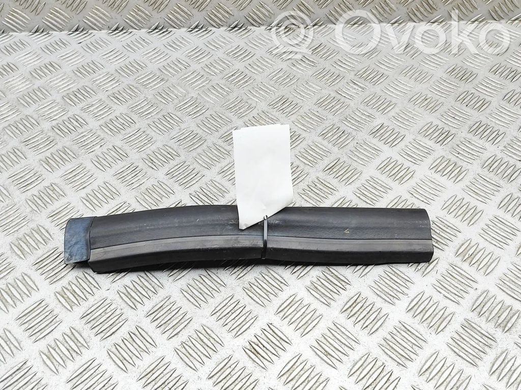 BMW XM Engine compartment rubber 