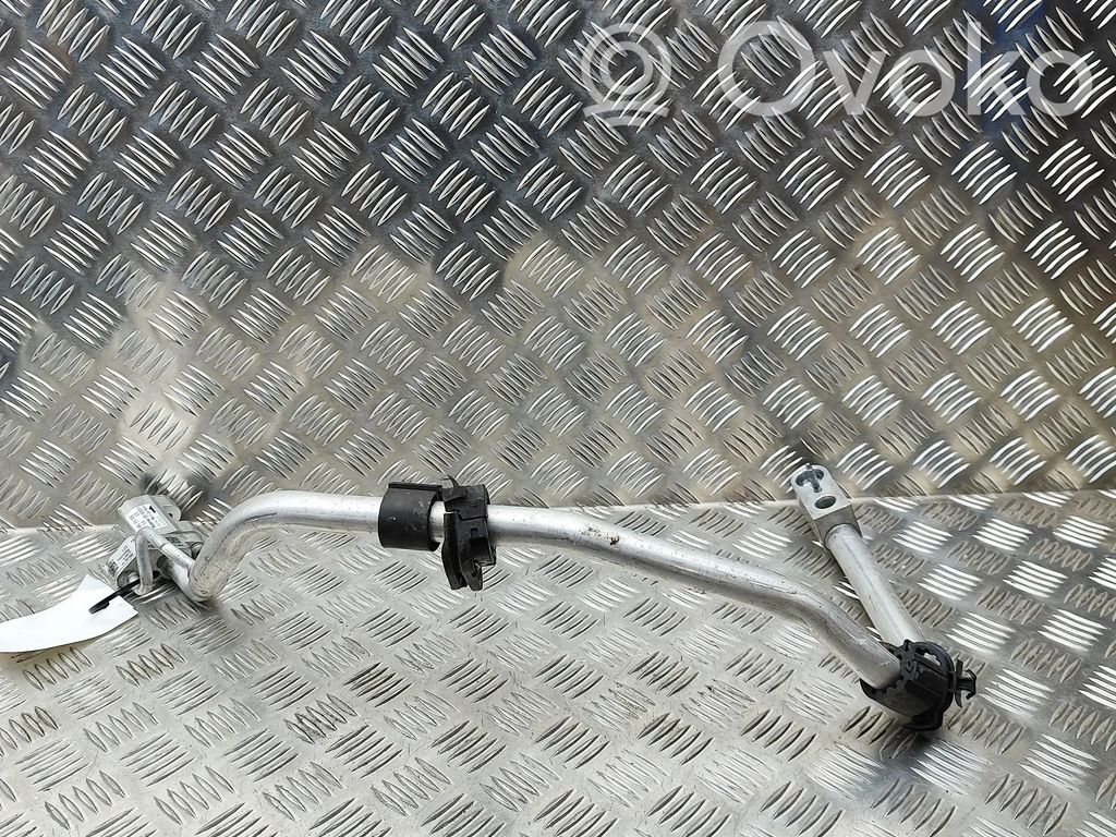 Audi e-tron Ilmastointilaitteen putki (A/C) 