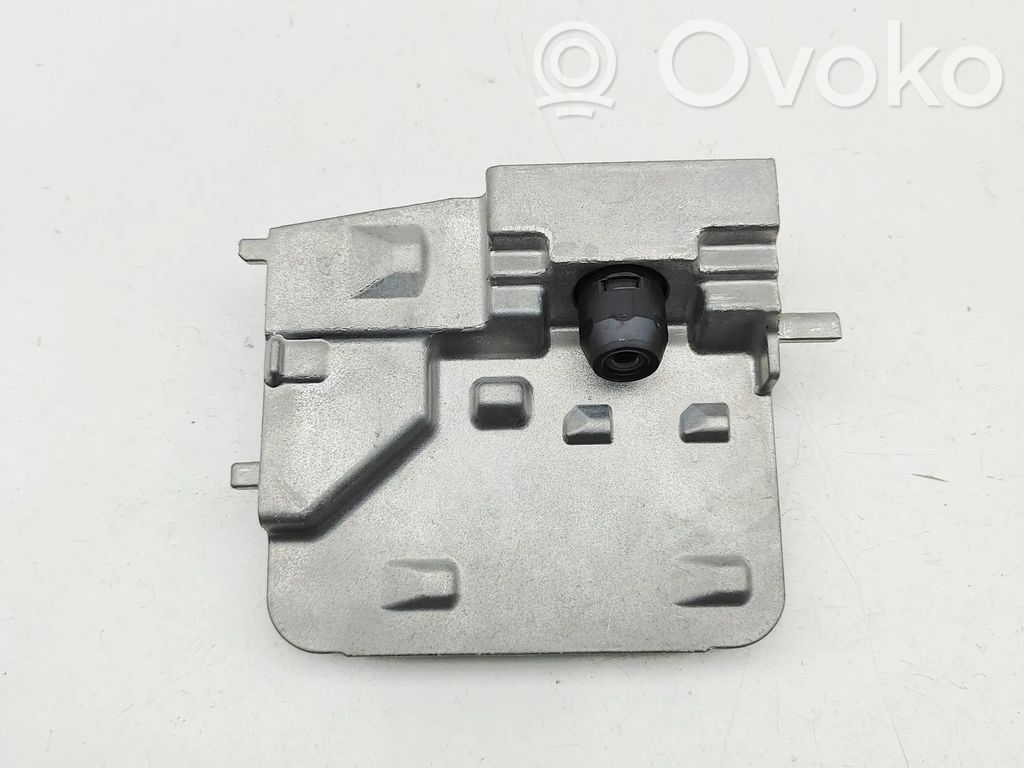 Lexus NX Windshield/windscreen camera 