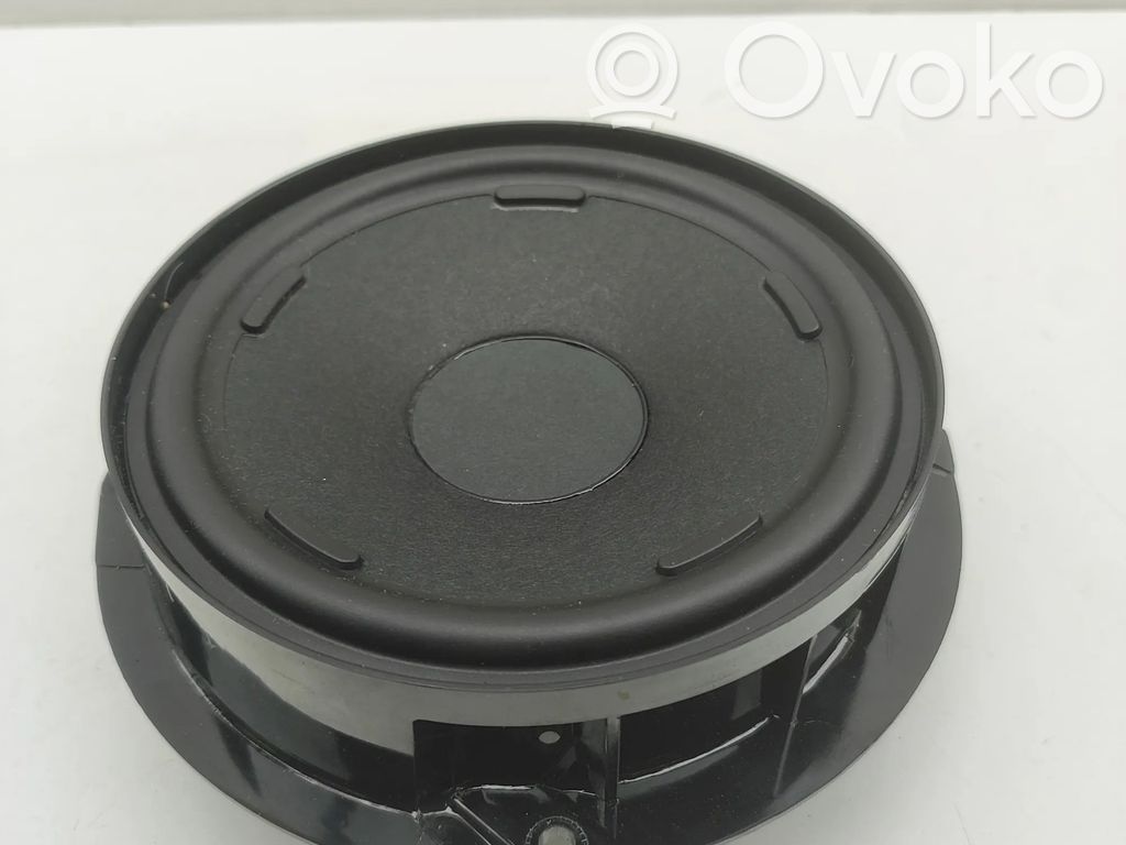 Etuoven kaiutin   11A035453E