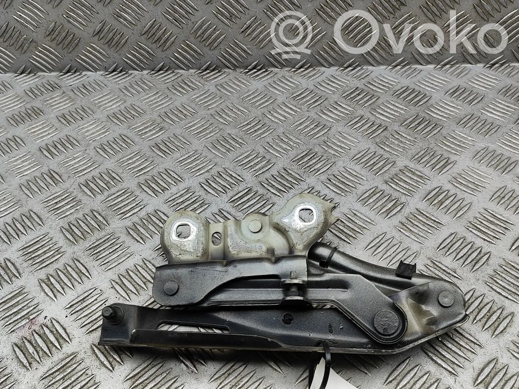 Skoda Superb B8 (3V) Balamale capotă 