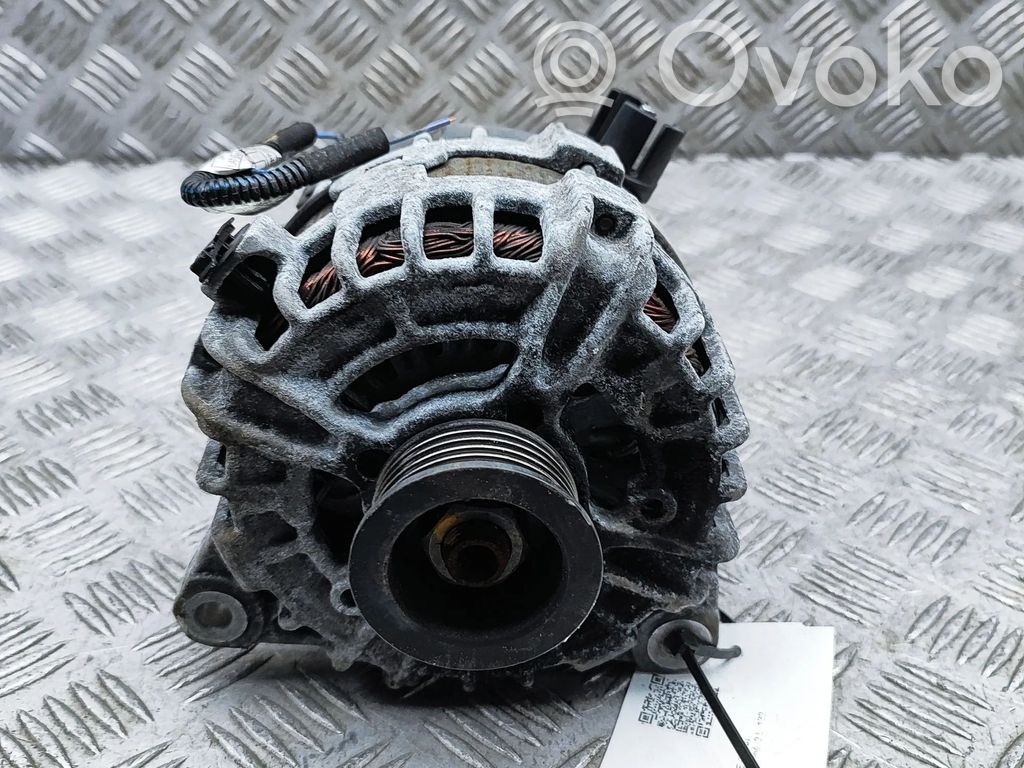 Jaguar XE Generatorius 