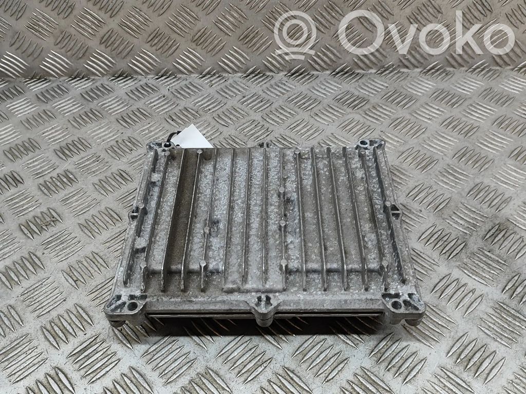 Audi Q7 4M Sterownik / Moduł ECU 