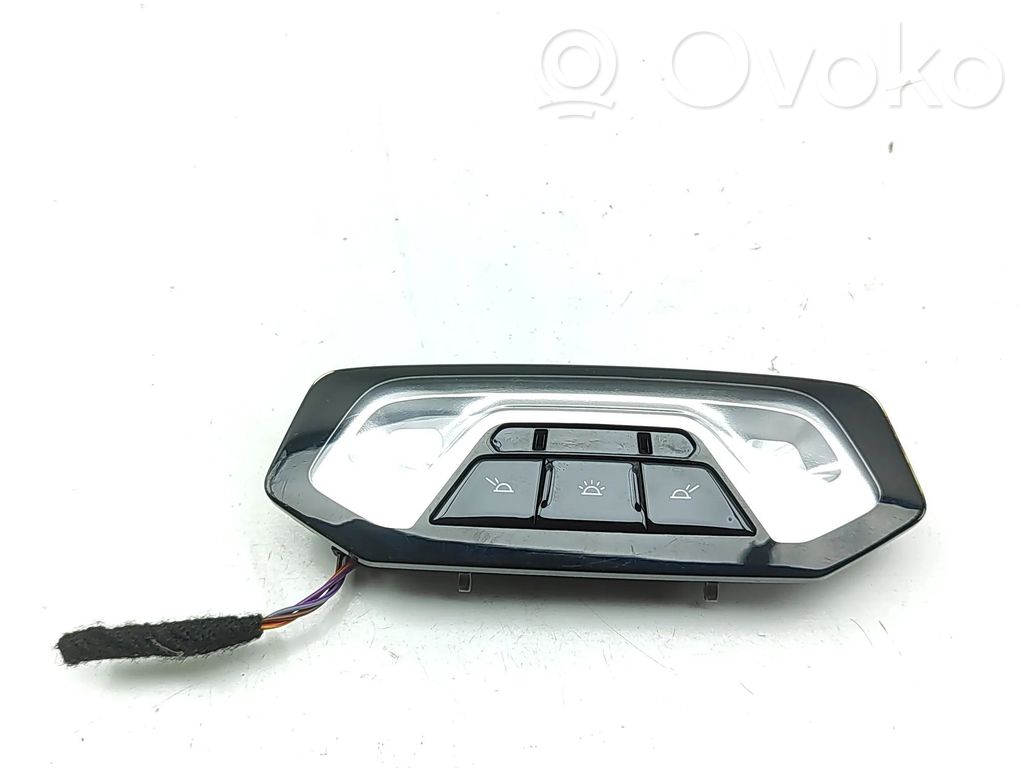 BMW X6M G06 F96 Światło fotela przedniego 