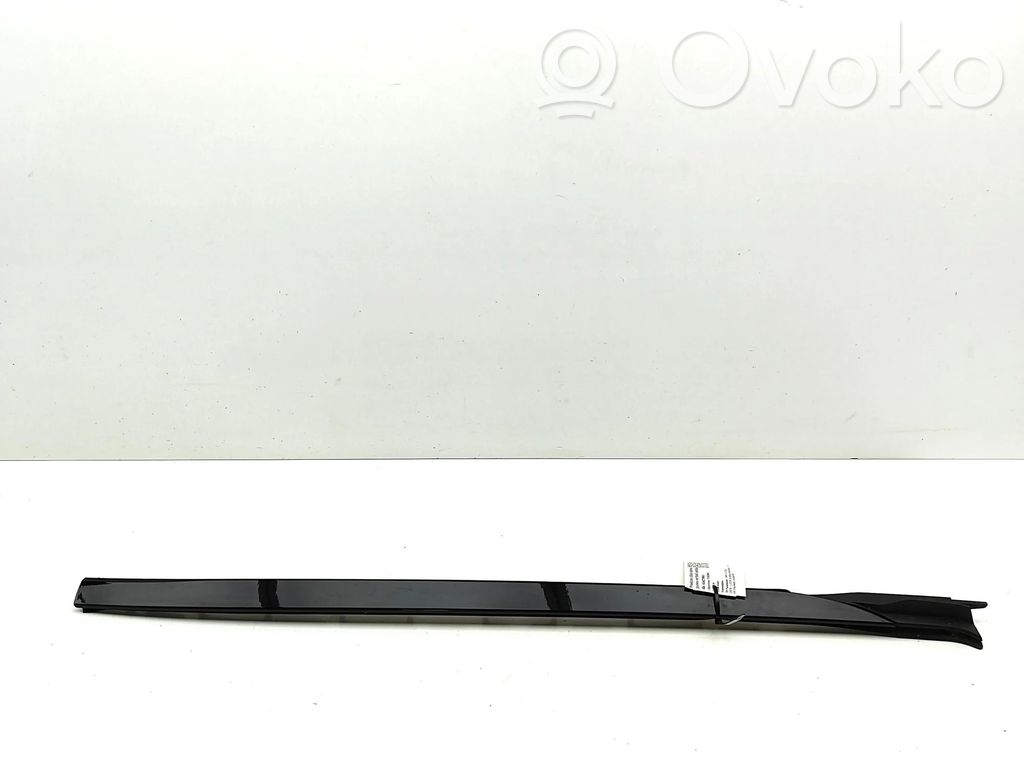 BMW X5 G05 Windshield trim 