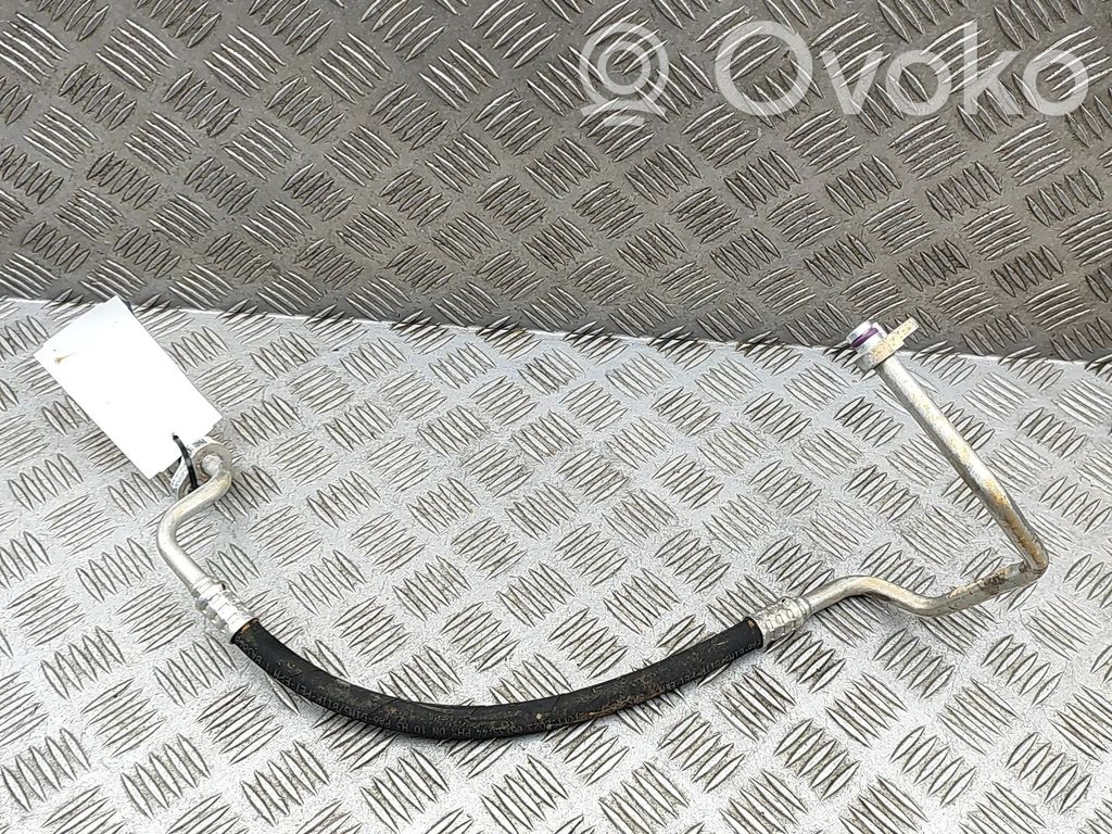 Audi Q3 F3 Wąż / Przewód klimatyzacji A/C 