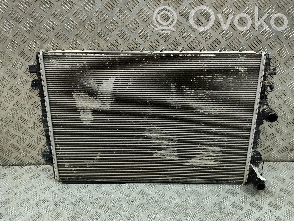 Audi Q3 F3 Wasserkühler 