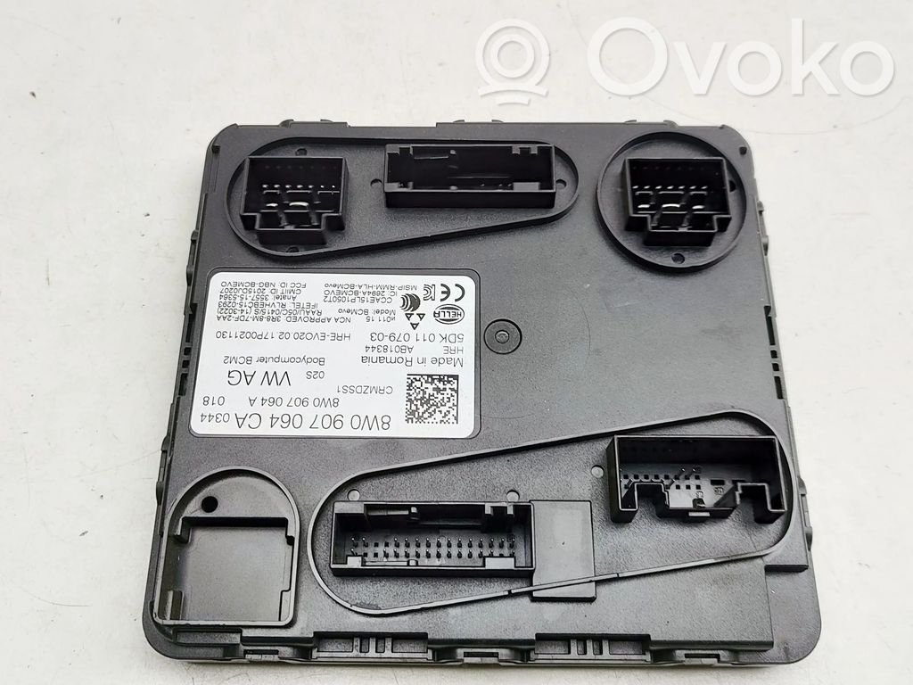 Audi A4 S4 B9 8W Module de contrôle carrosserie centrale 