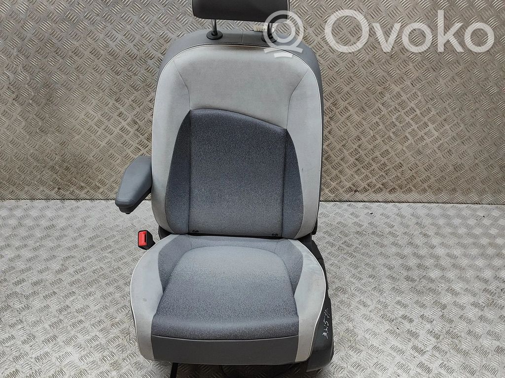 Volkswagen ID.3 Kuljettajan istuin 