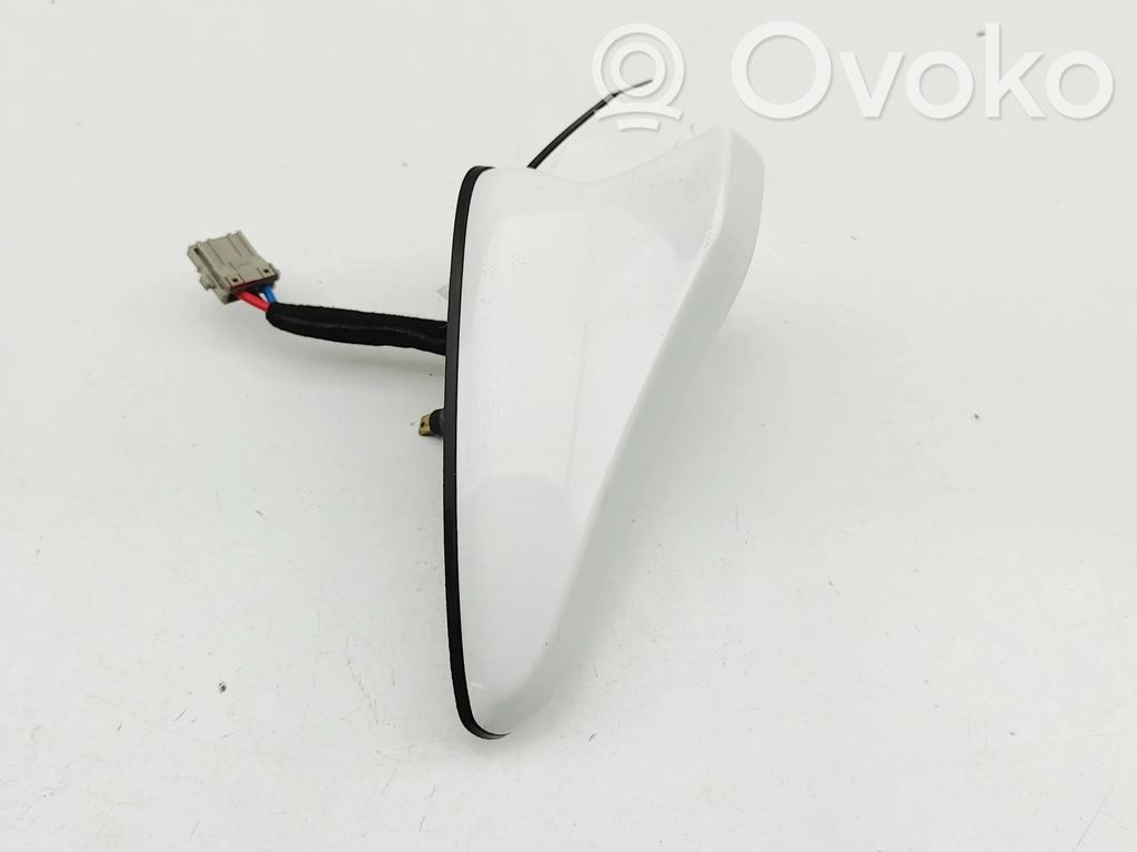 KIA Optima GPS-pystyantenni 