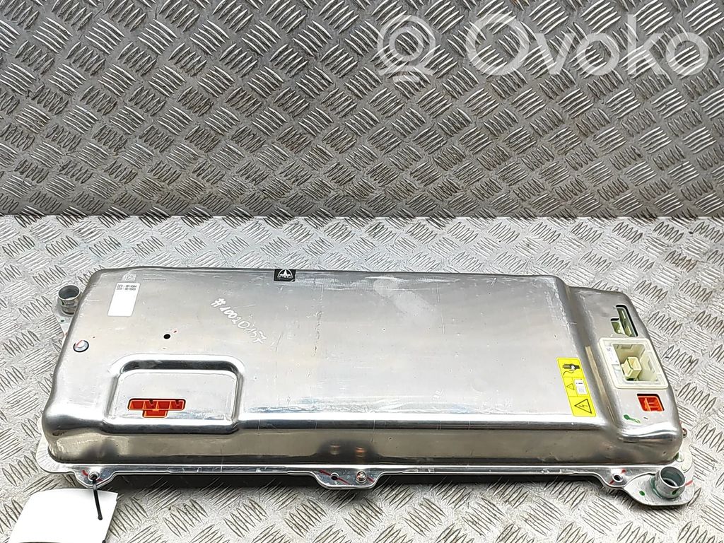 Tesla Model Y Voltage converter inverter 