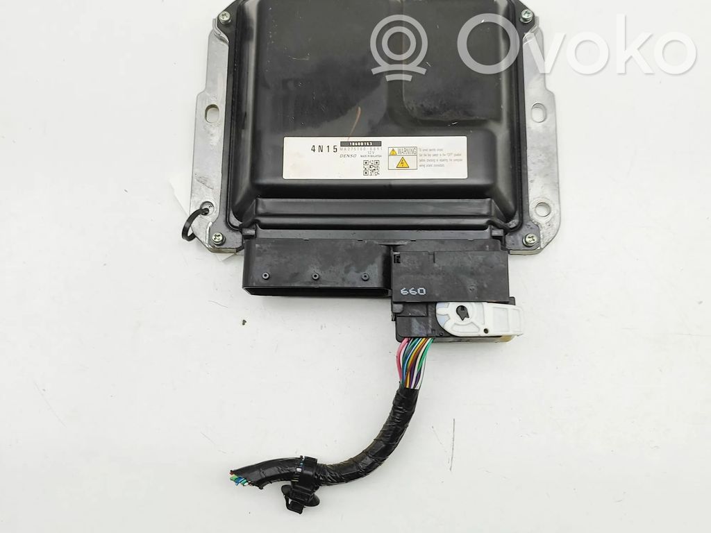 Mitsubishi L200 Engine control unit/module 